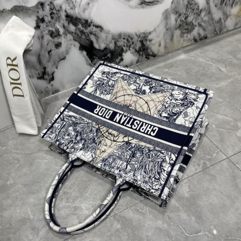 Christian Dior Shopping Bags